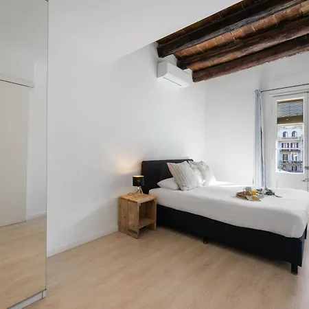 Ab Gran De Gracia 아파트 *