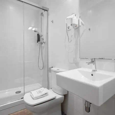 Ab Gran De Gracia 아파트 *